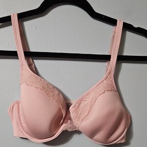 Bali Elegant Pink Lace Trim Molded Pads Underwire Seamless Bra 34C